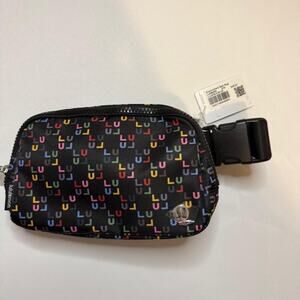 Lululemon everywhere belt bag nwt